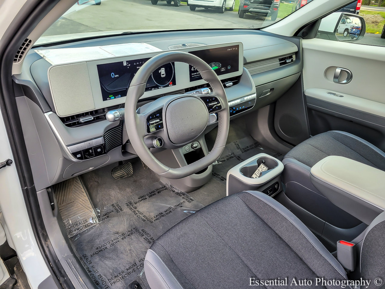 Used 2024 Hyundai Ioniq 5 SEL RWD image 8