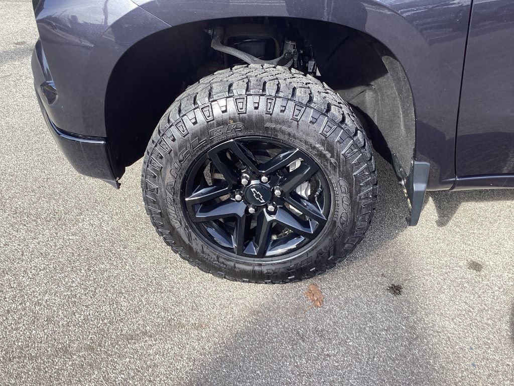 Used 2023 Chevrolet Silverado 1500 Custom Trail Boss w/ LPO, Dark Essentials Package image 27