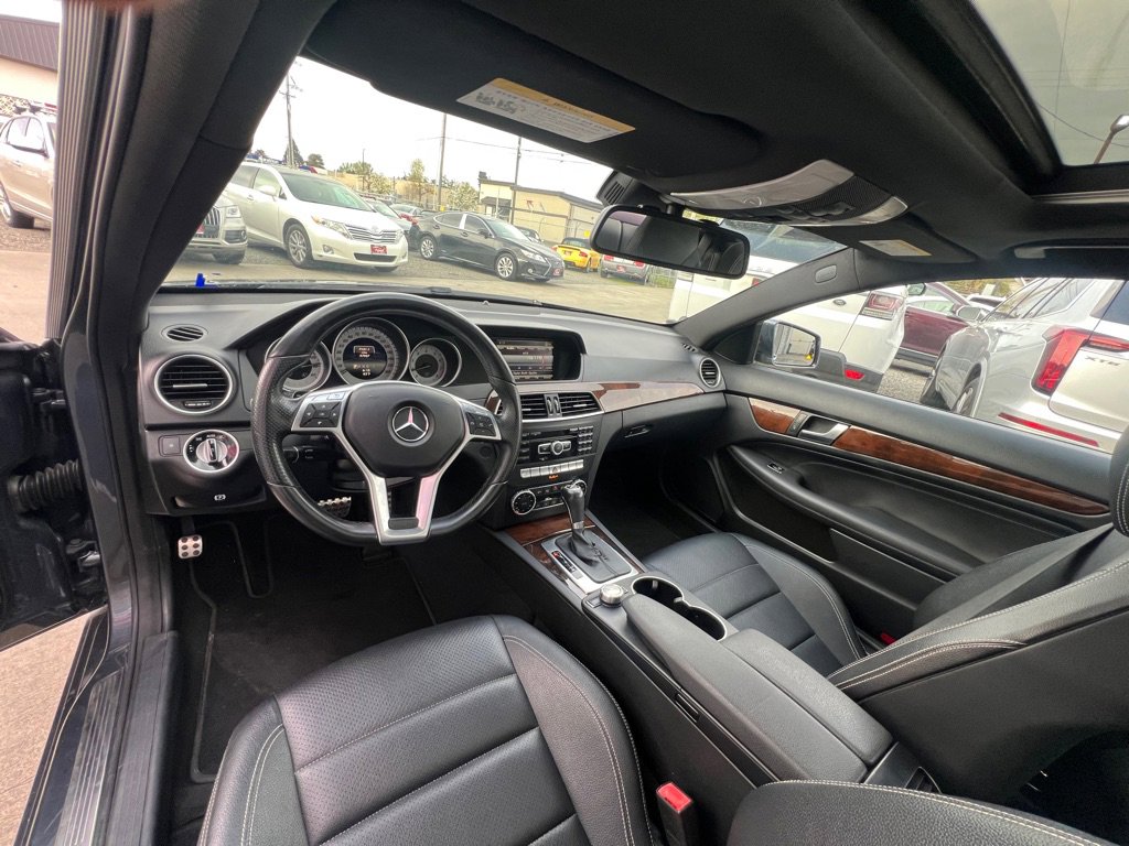 Used 2015 Mercedes-Benz C 250 Coupe image 12