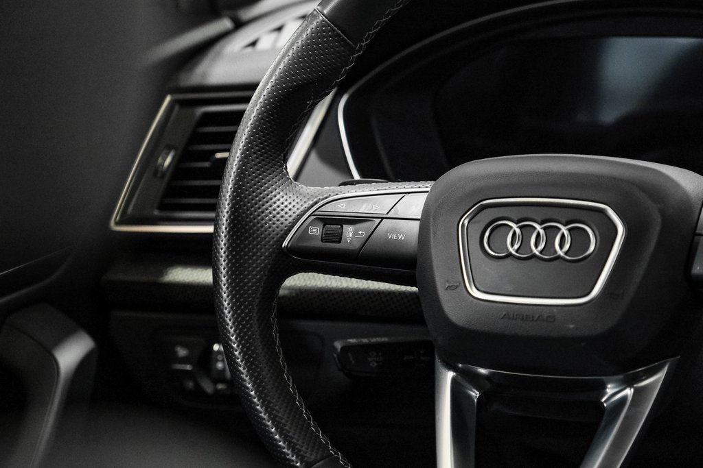 Used 2022 Audi SQ5 Premium Plus w/ Premium Plus Package image 16