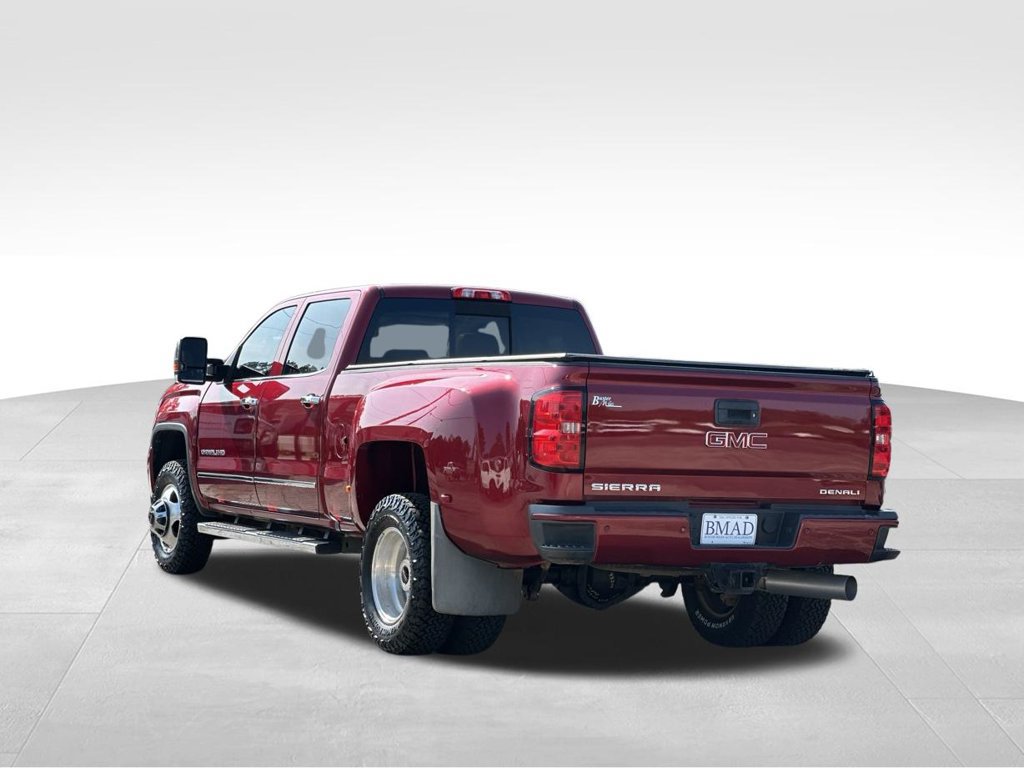 Used 2018 GMC Sierra 3500 Denali w/ Duramax Plus Package AWD/4WD image 9