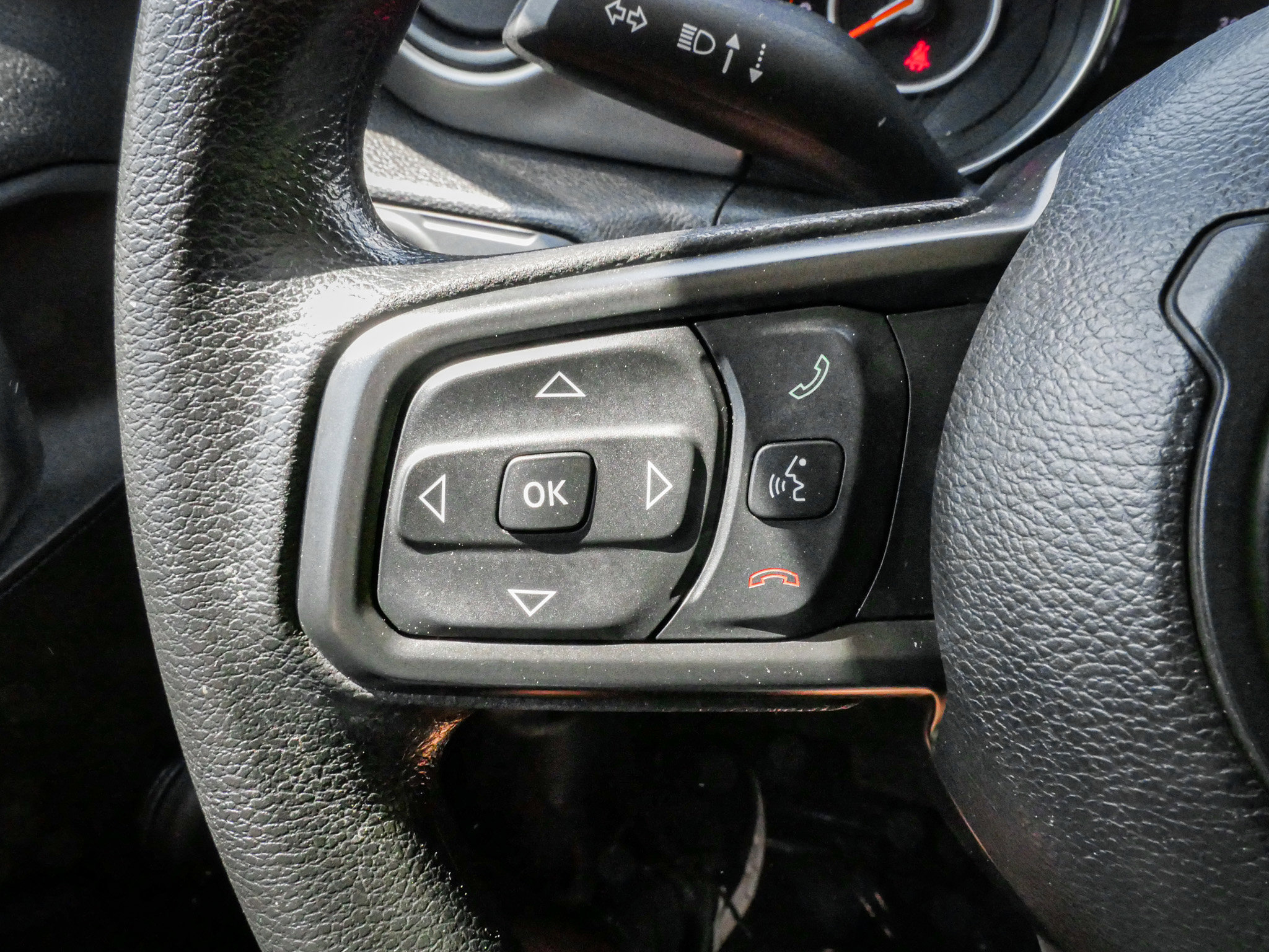 Used 2021 Jeep Gladiator Sport image 19