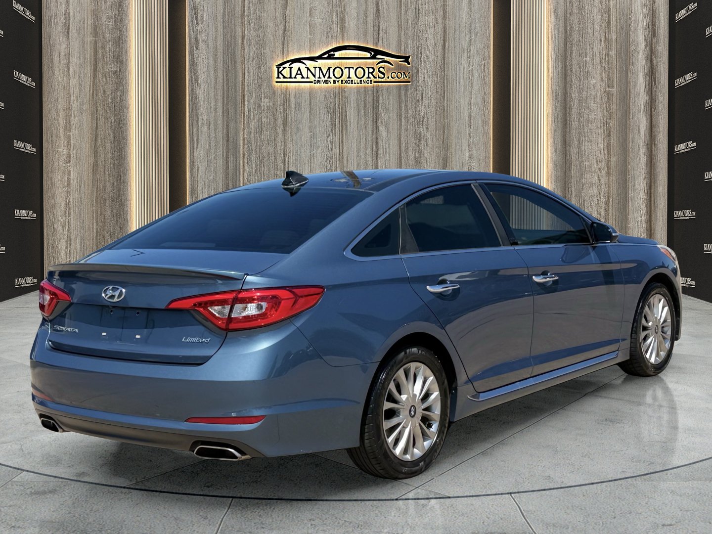Used 2015 Hyundai Sonata Limited w/ Option Group 05 FWD image 7