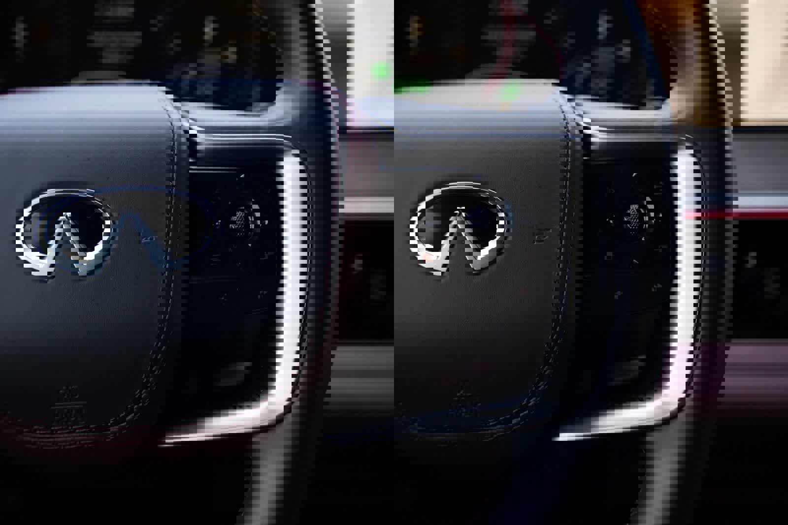 Certified 2025 INFINITI QX80 Autograph w/ Autograph Exterior Package image 9