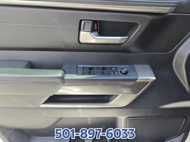 Used 2022 Toyota Tundra SR5 w/ SR5 Premium Package RWD image 31