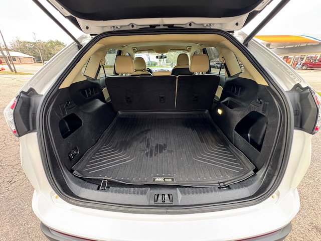 Used 2015 Ford Edge SEL w/ Equipment Group 201A image 12