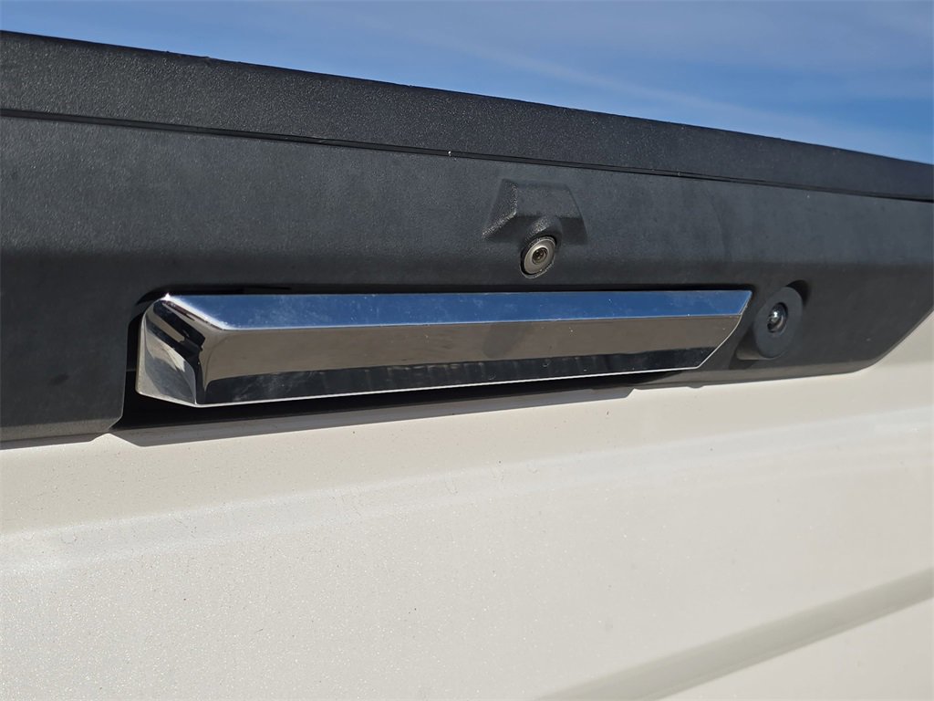 Used 2019 Ford F350 Lariat w/ Lariat Value Package image 13