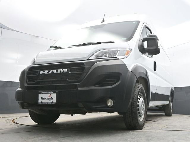 Used 2025 RAM ProMaster 2500 w/ Convenience Group image 32
