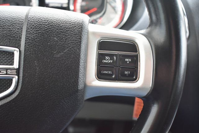 Used 2013 Dodge Grand Caravan SXT w/ Rear Park Assist Pkg image 21