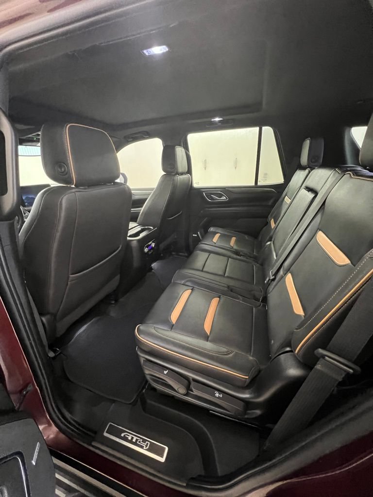 Used 2023 GMC Yukon AT4 AWD/4WD image 6