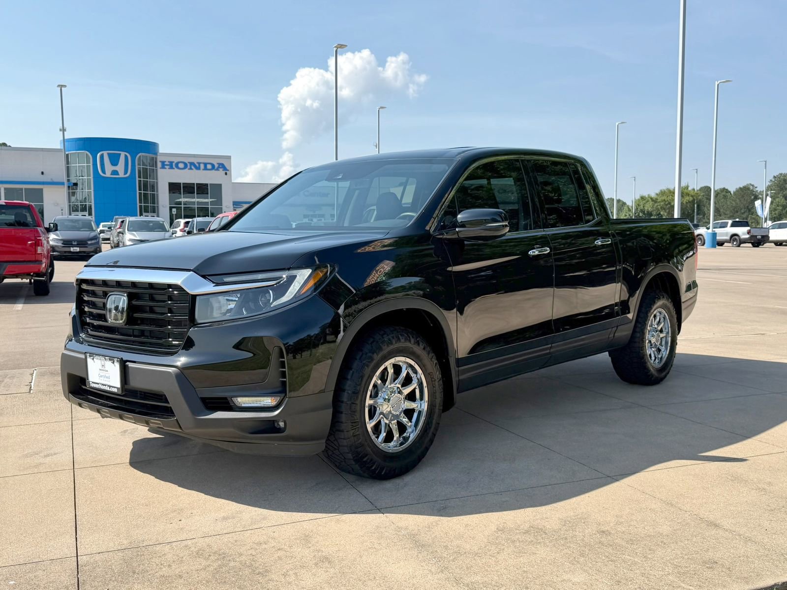Used 2023 Honda Ridgeline RTL-E image 3