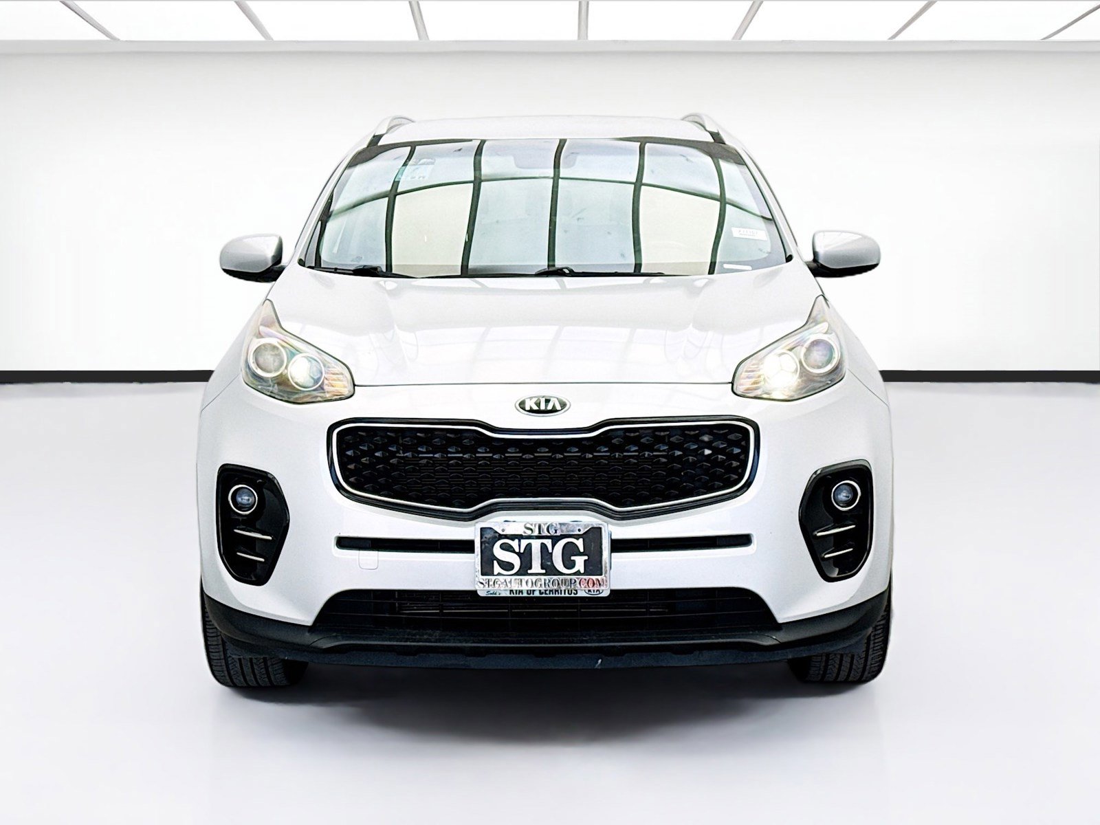 Used 2017 Kia Sportage EX FWD image 2