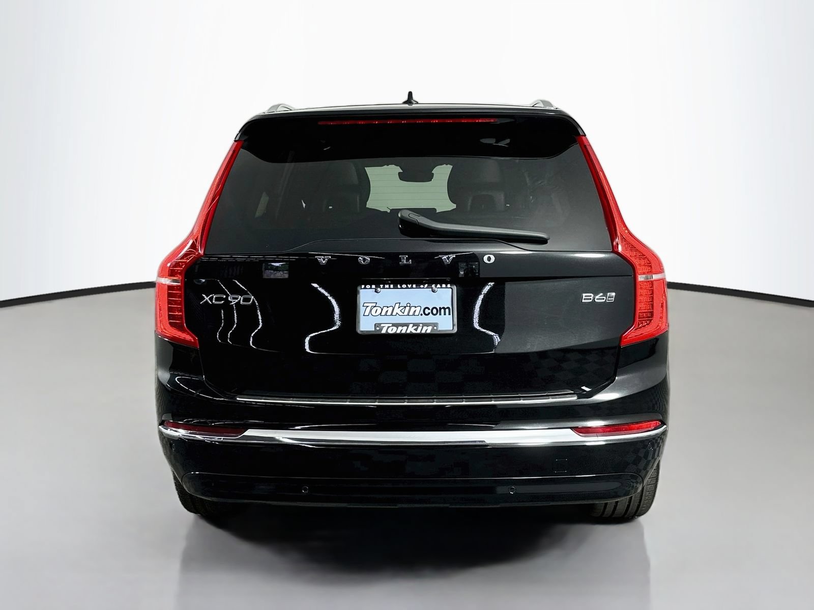 Used 2025 Volvo XC90 B6 Plus w/ Protection Package Premier AWD/4WD image 6