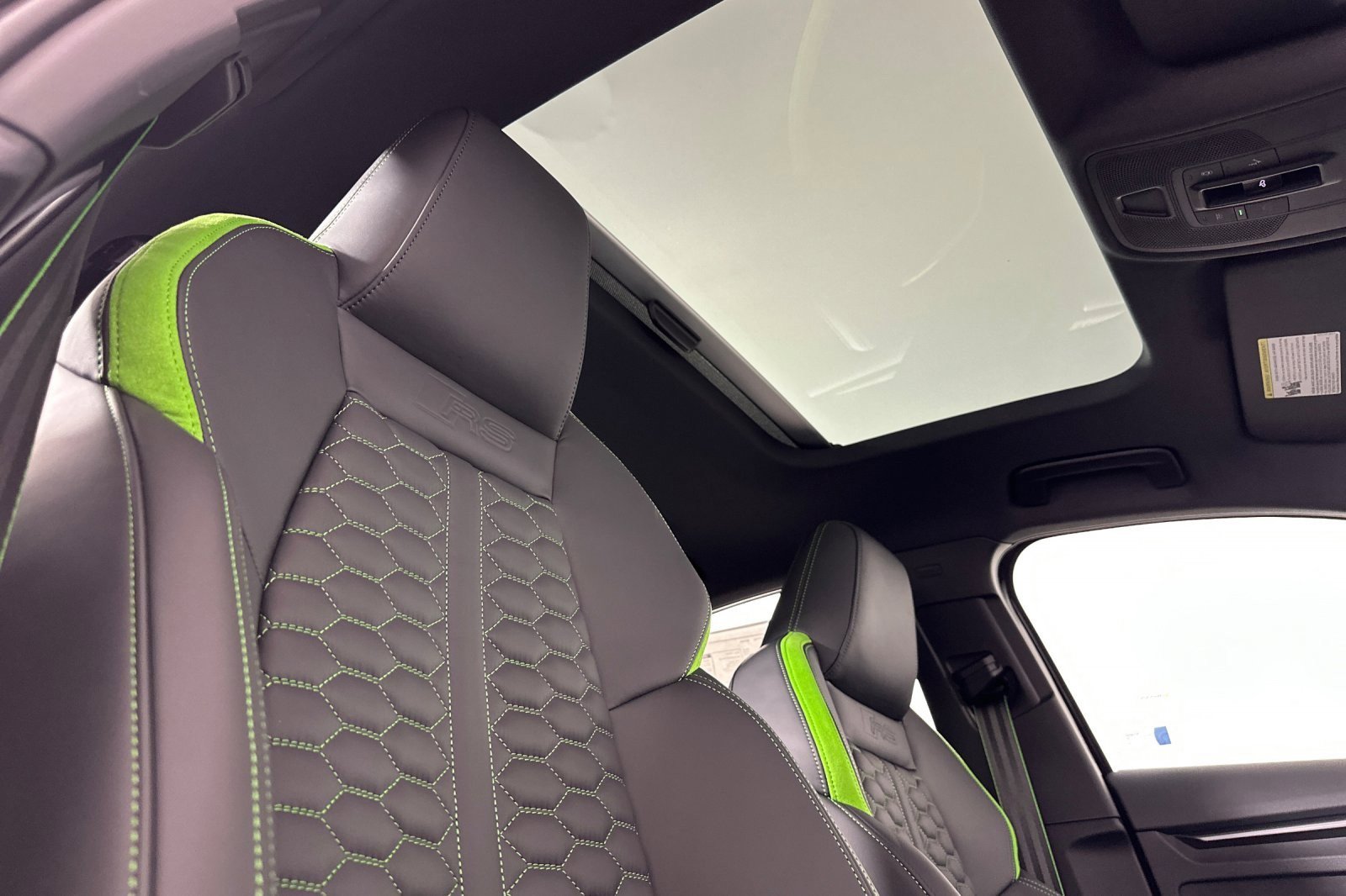 New 2026 Audi RS 3 image 15