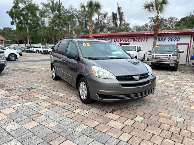 Used 2005 Toyota Sienna LE image 10