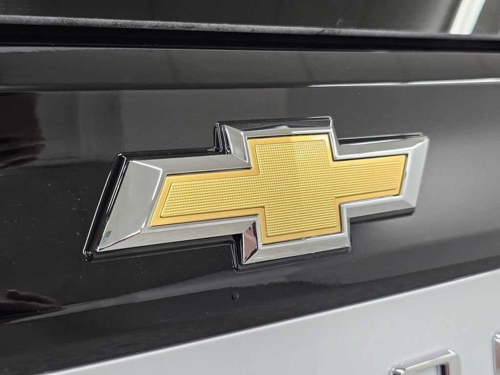 New 2026 Chevrolet Tahoe High Country w/ Sun And Tow Package AWD/4WD image 36