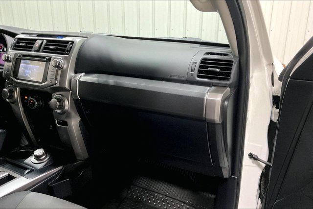 Used 2019 Toyota 4Runner SR5 Premium AWD/4WD image 16