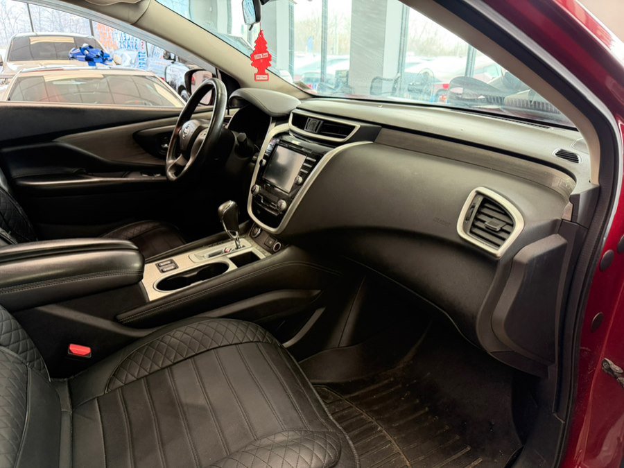 Used 2018 Nissan Murano SV image 30