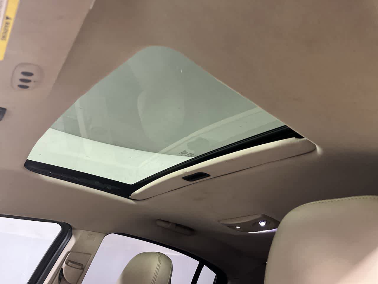 Used 2012 Chrysler 200 Limited FWD image 23