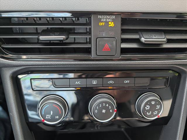 Certified 2023 Volkswagen Taos S FWD image 31