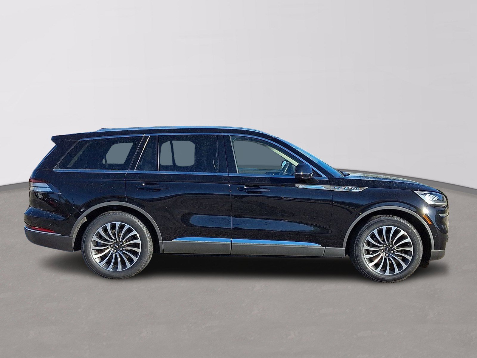 Certified 2023 Lincoln Aviator Reserve w/ Equipment Group 201A image 7