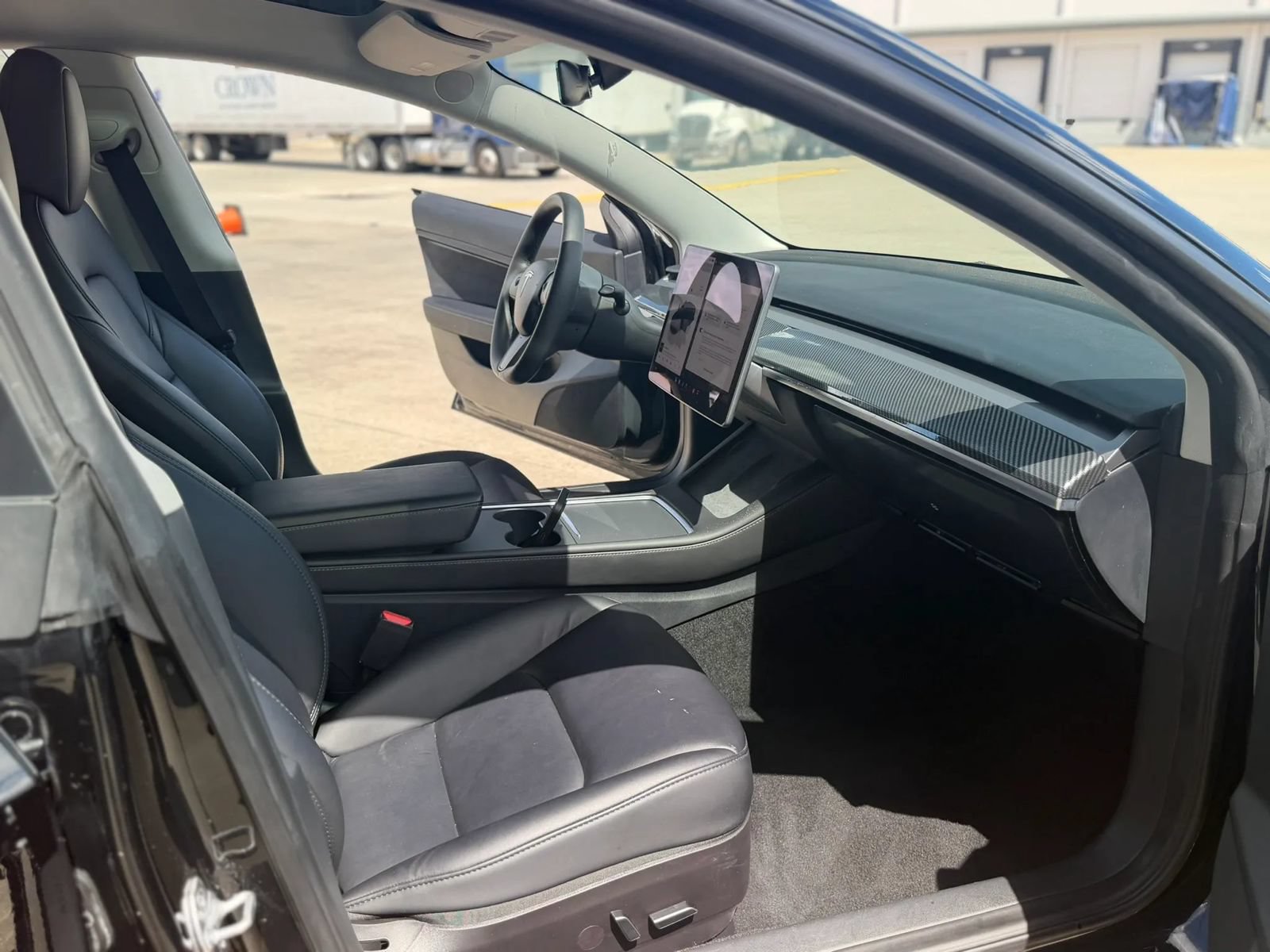 Used 2023 Tesla Model 3 Standard Range RWD image 19
