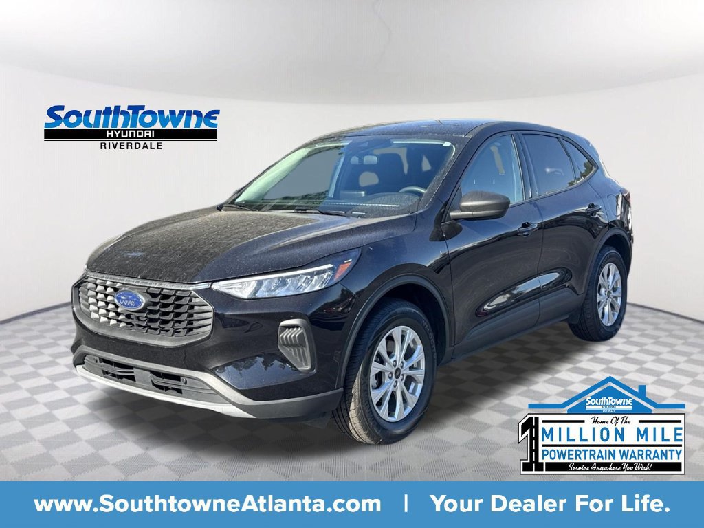 Used 2025 Ford Escape Active AWD/4WD image 1