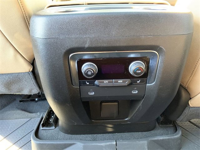 Used 2024 Chevrolet Tahoe Premier image 32