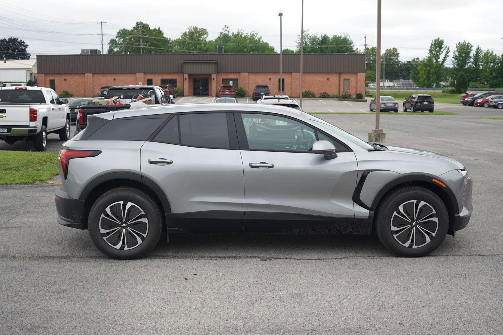 New 2025 Chevrolet Blazer EV LT FWD image 2