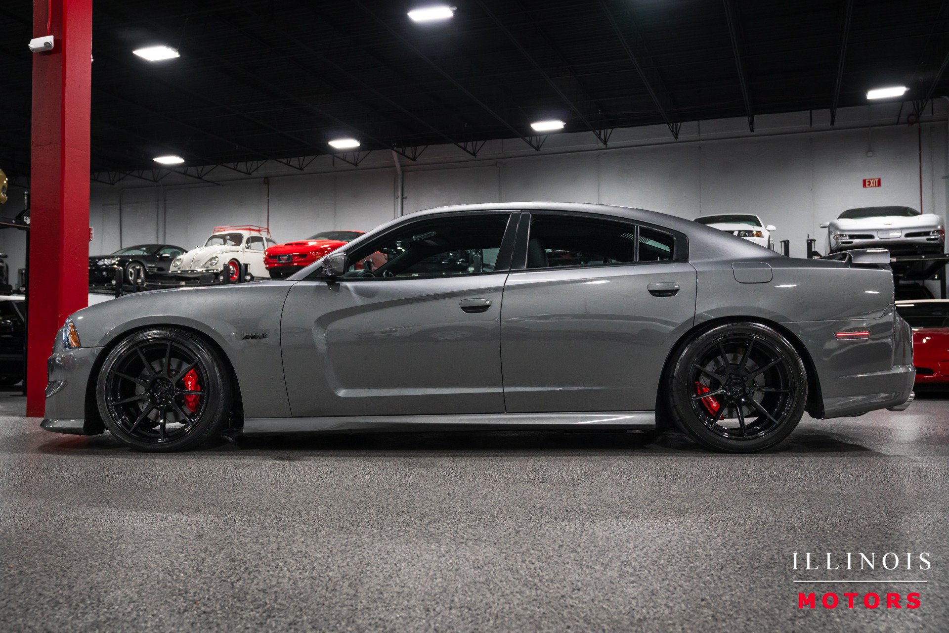 Used 2012 Dodge Charger SRT8 w/ Adaptive Cruise Control Group RWD image 2