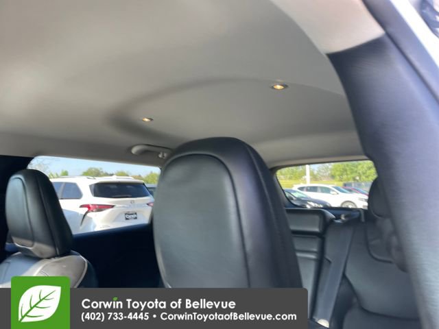 Used 2019 Jeep Cherokee Limited AWD/4WD image 24