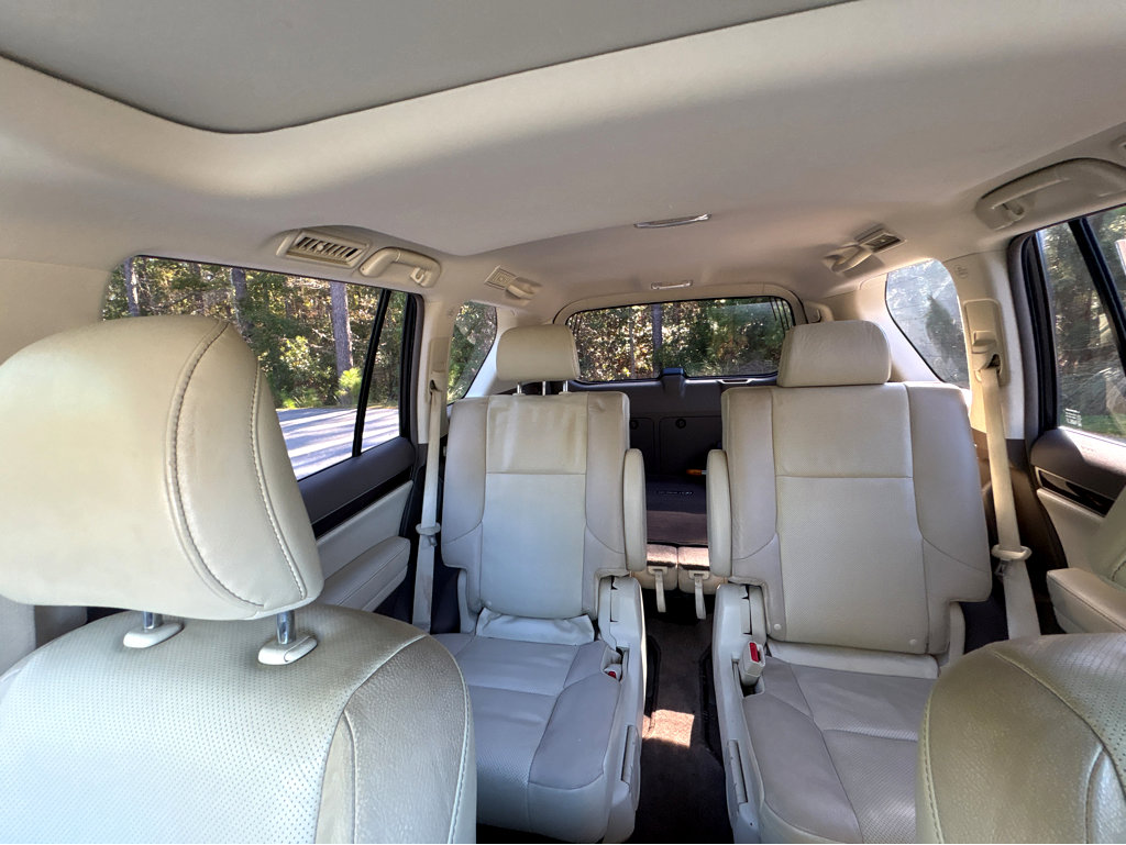 Used 2017 Lexus GX 460 image 39