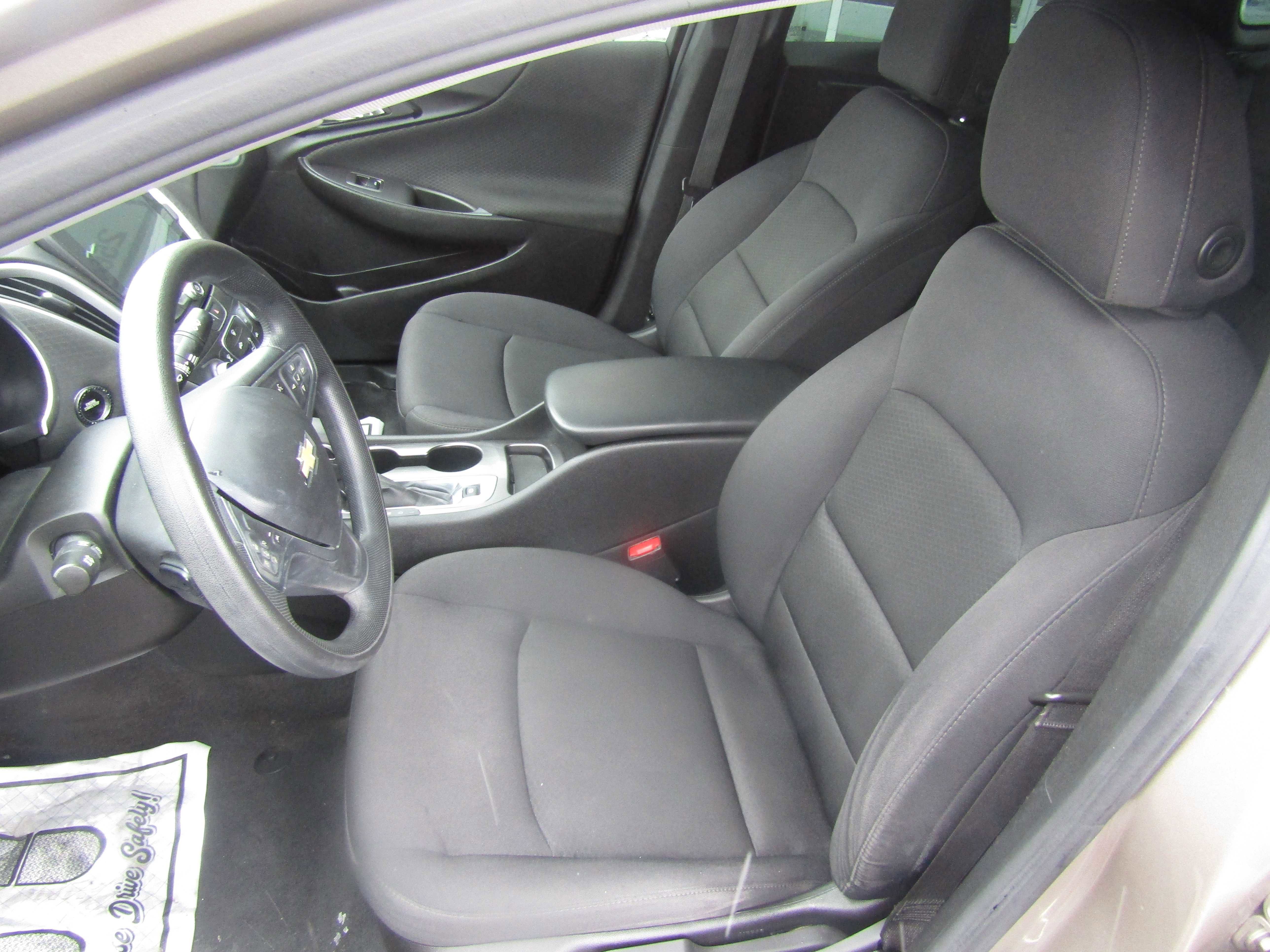 Used 2023 Chevrolet Malibu LS image 10