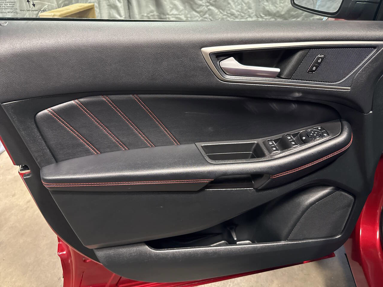Used 2023 Ford Edge ST-Line image 19