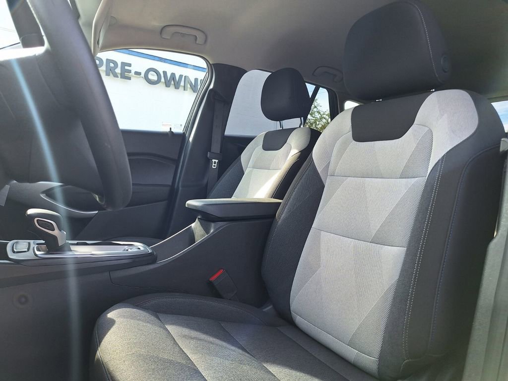 Used 2024 Chevrolet Trax LS w/ LS Convenience Package image 21