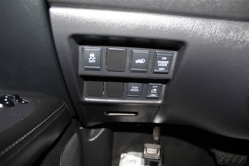 Used 2013 Nissan Pathfinder SL w/ SL Premium Pkg AWD/4WD image 25