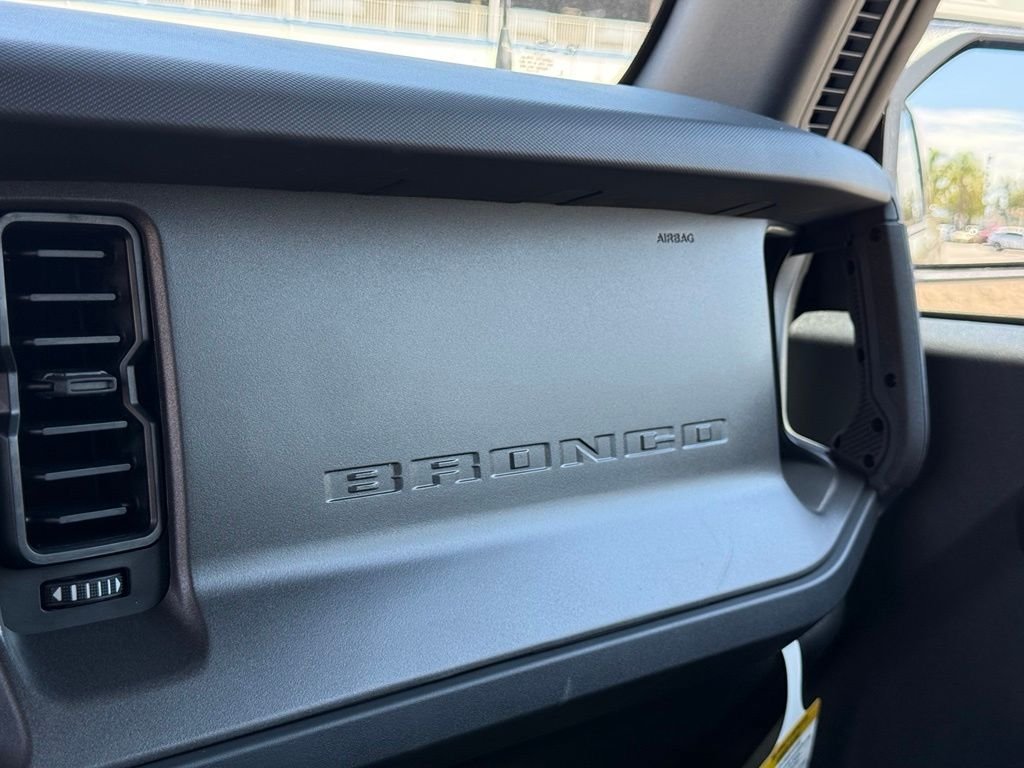 New 2026 Ford Bronco Badlands AWD/4WD image 8