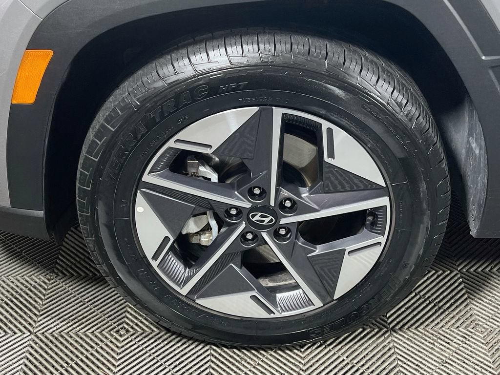 Used 2025 Hyundai Tucson SEL AWD/4WD image 24