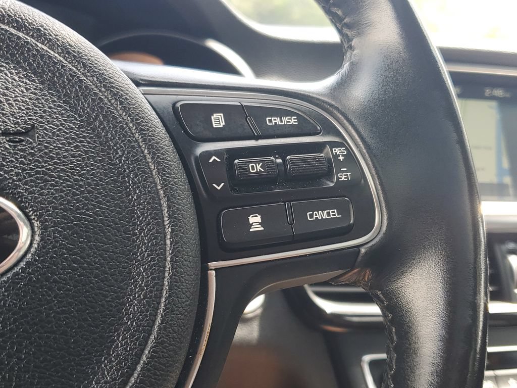 Used 2018 Kia Optima EX w/ Technology Package FWD image 26