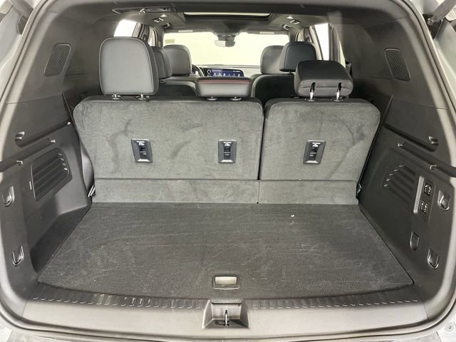 Used 2024 Chevrolet Traverse RS w/ LPO, Floor Liner Package image 17