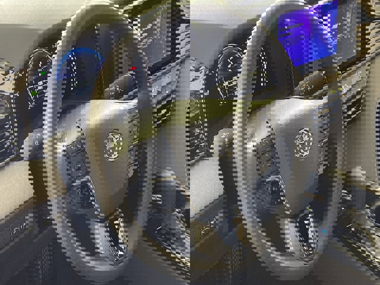 New 2026 Toyota Camry LE image 13