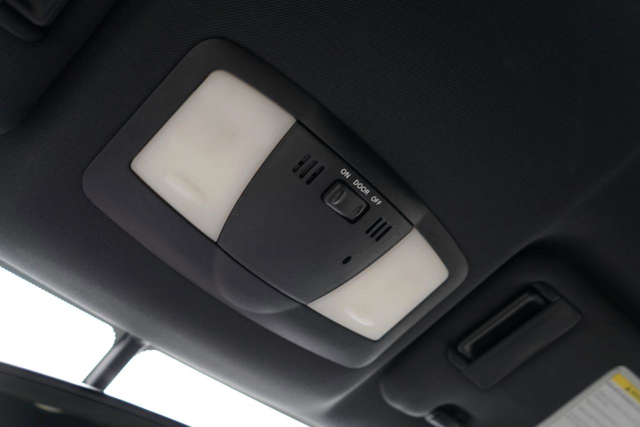 Used 2016 Nissan 370Z Coupe image 32