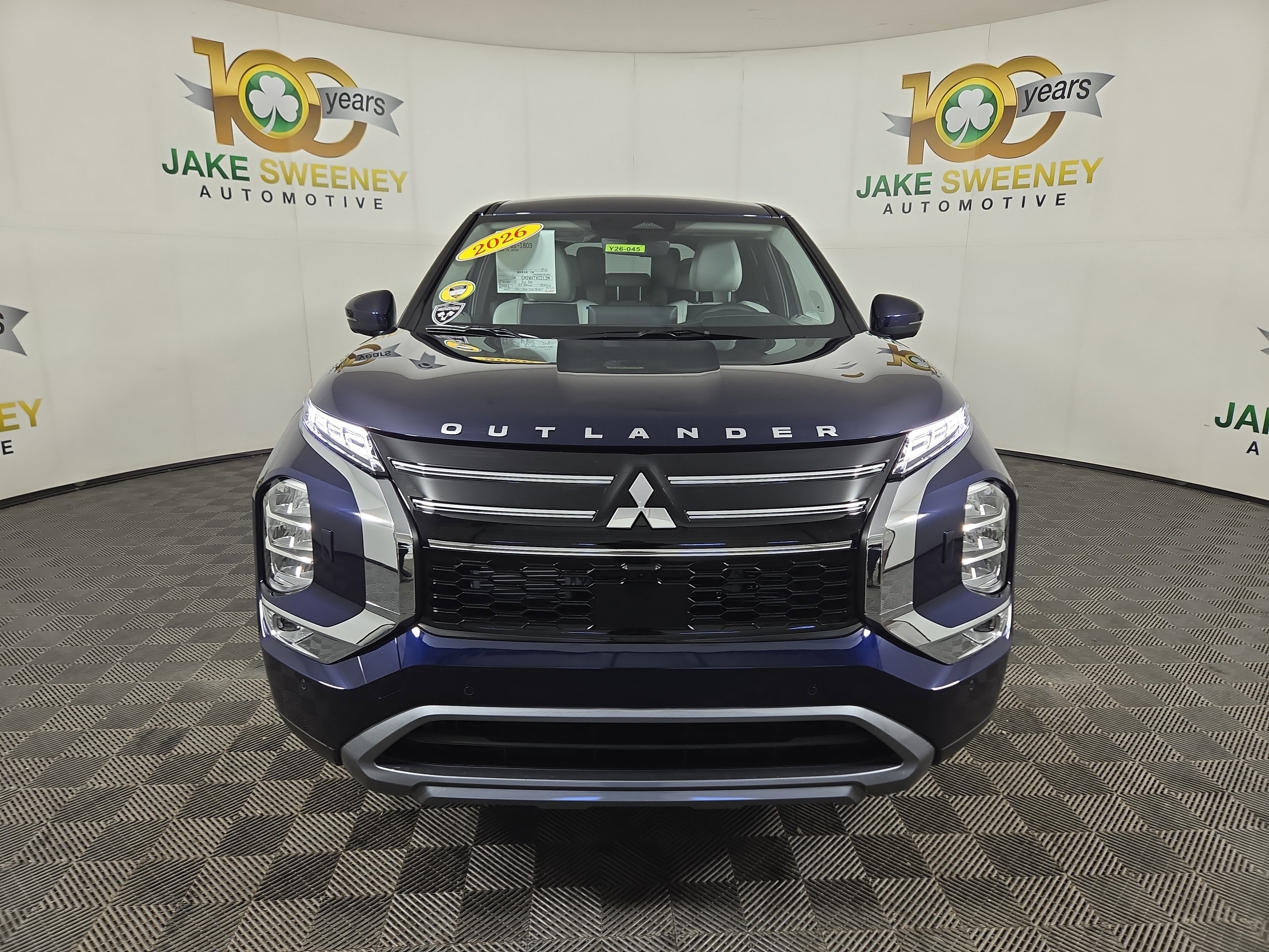 New 2026 Mitsubishi Outlander SE image 2
