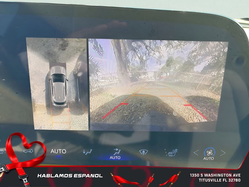 Used 2025 Chevrolet Equinox EV LT image 18