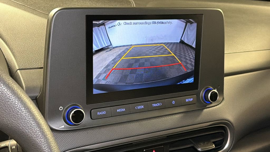 Used 2022 Hyundai Kona SE image 27