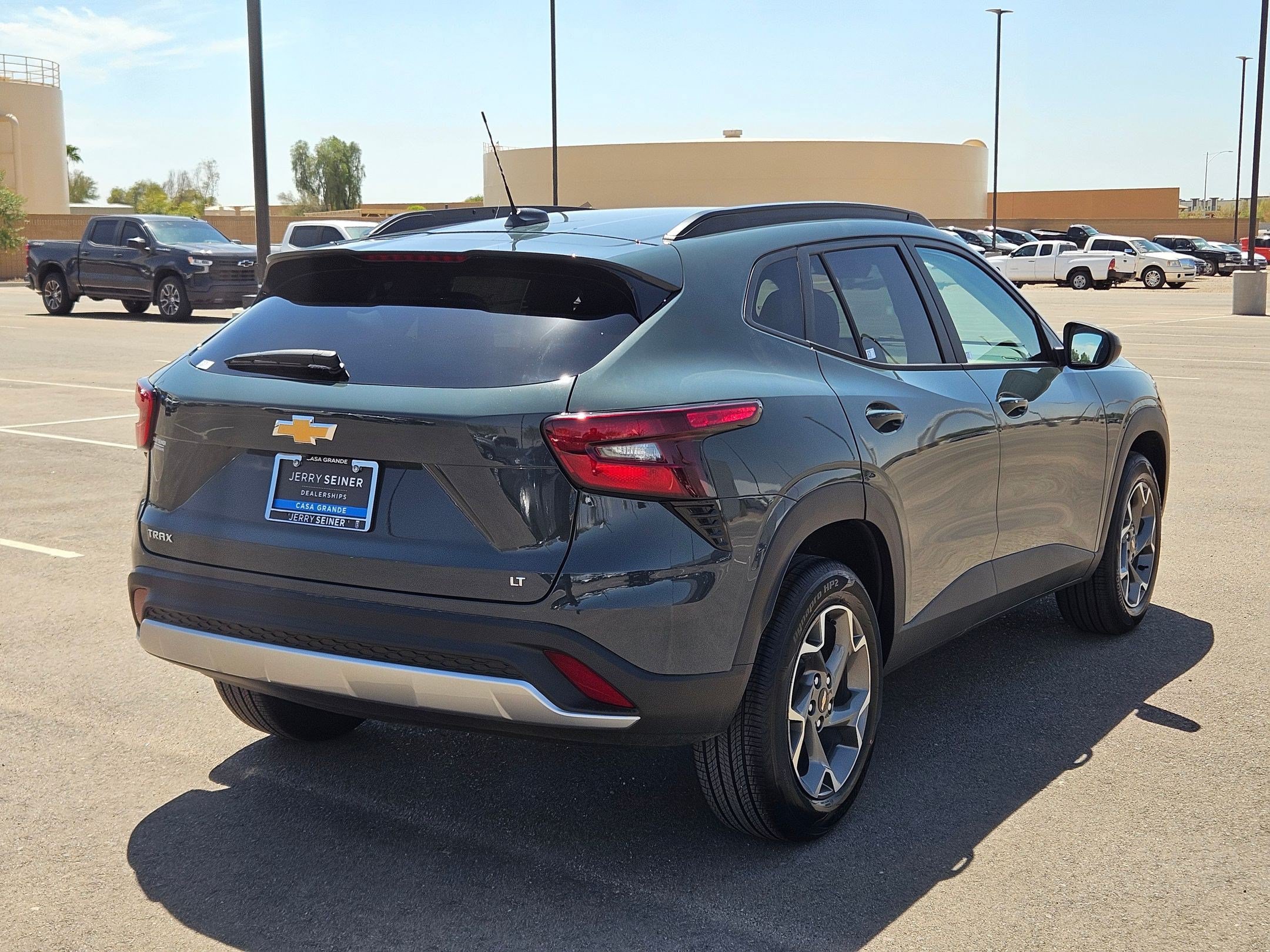 New 2026 Chevrolet Trax LT w/ LT Convenience Package FWD image 11