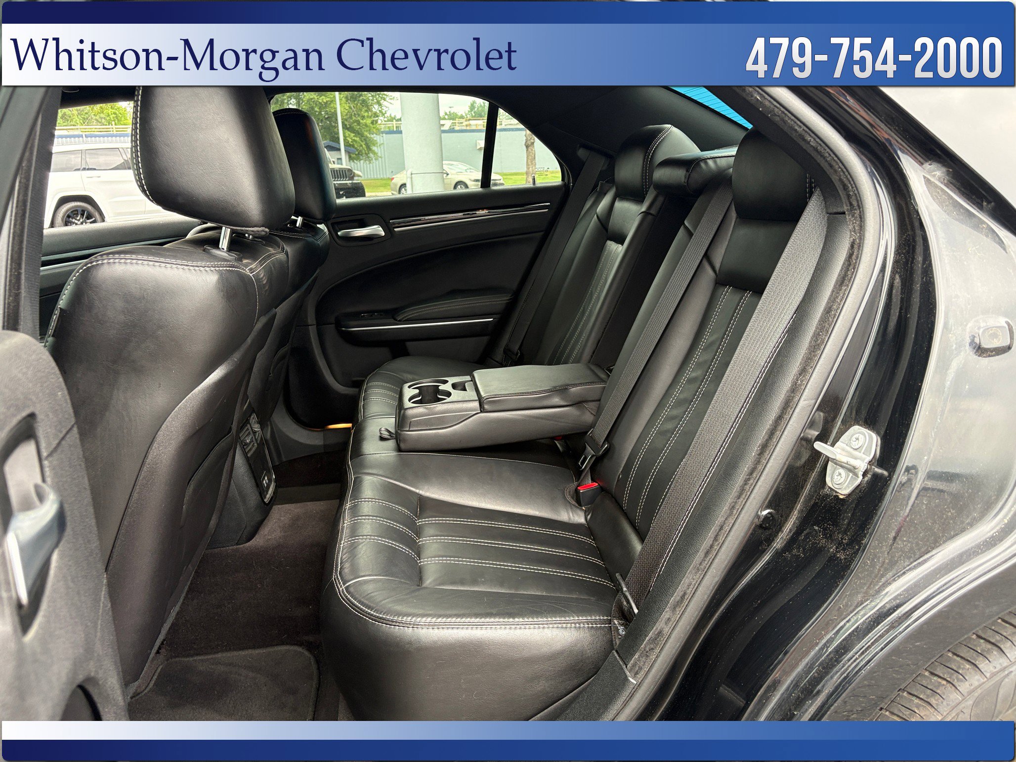 Used 2018 Chrysler 300 S RWD image 33