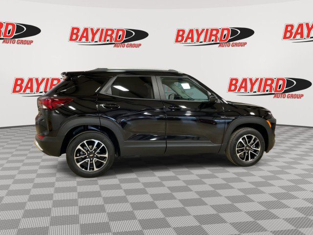 Used 2025 Chevrolet TrailBlazer LT AWD/4WD image 10