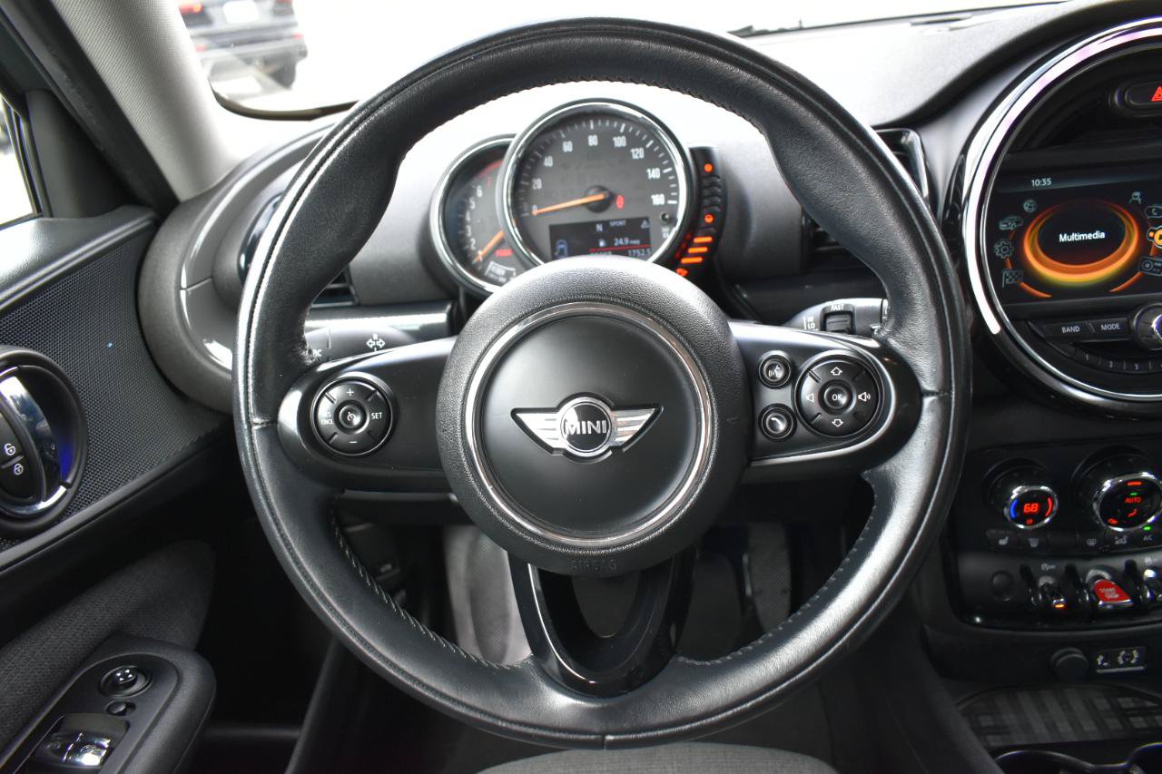 Used 2016 MINI Cooper Clubman FWD image 13
