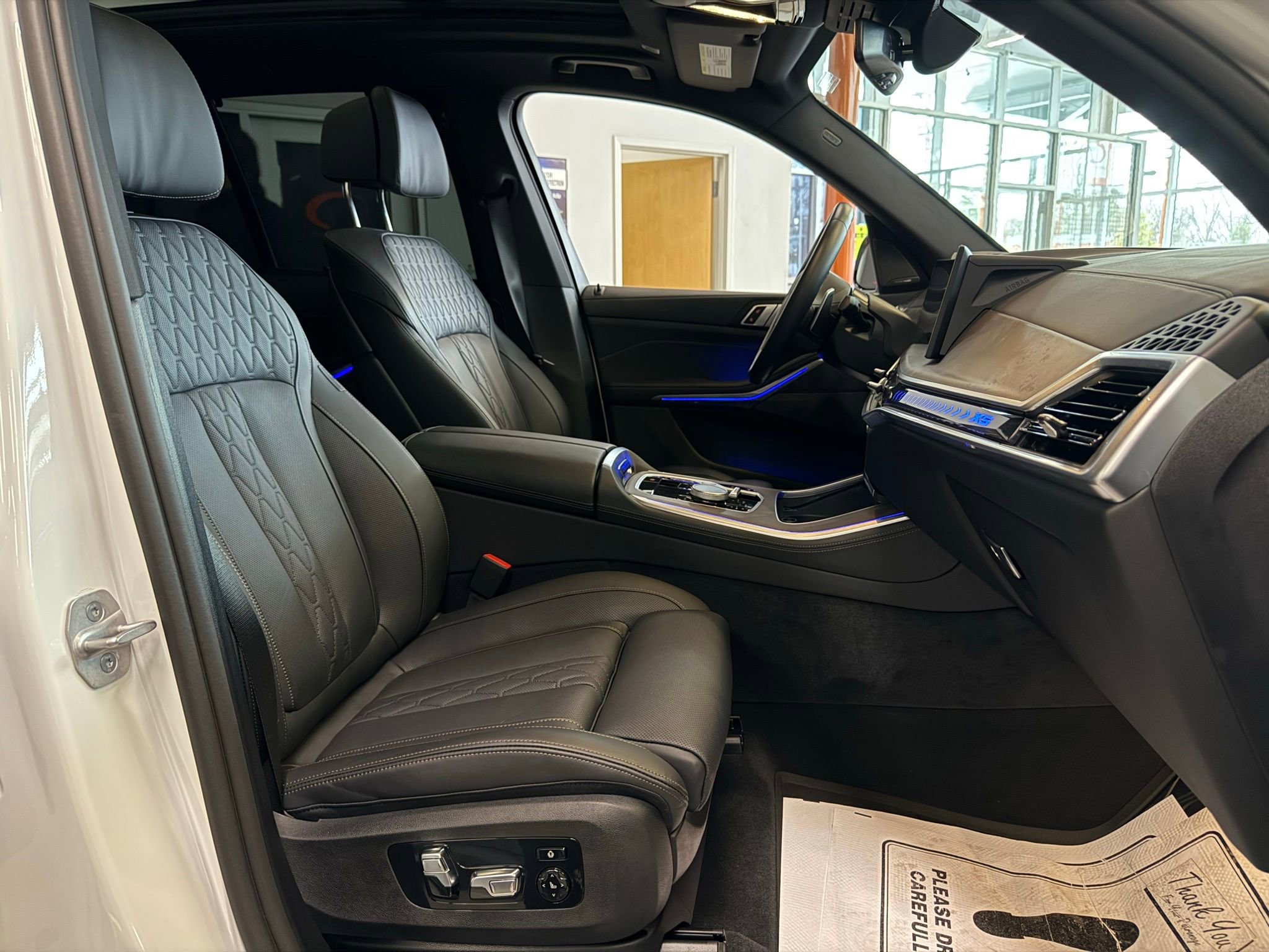 Used 2026 BMW X5 xDrive40i image 21